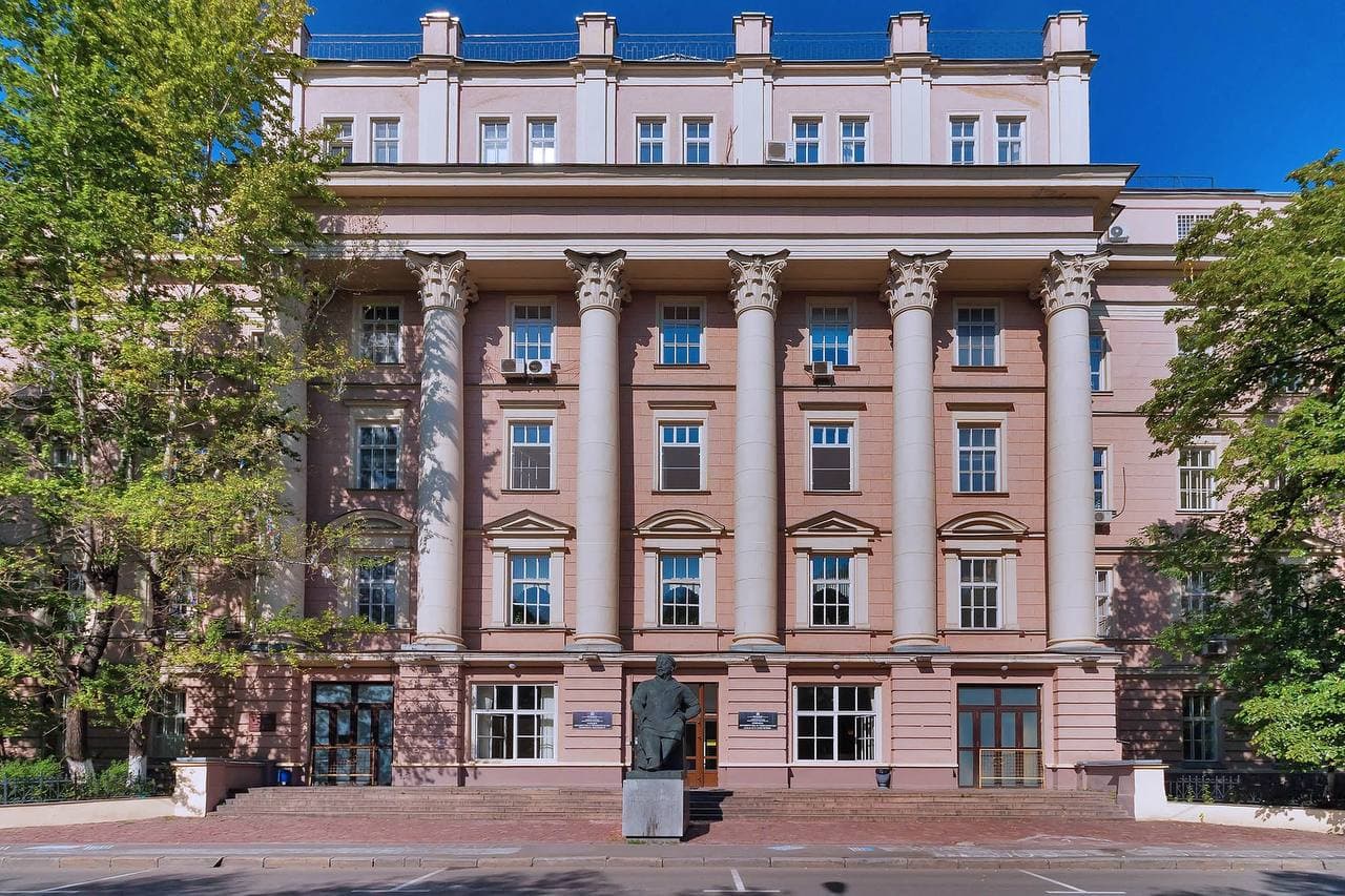 Фасад клиники